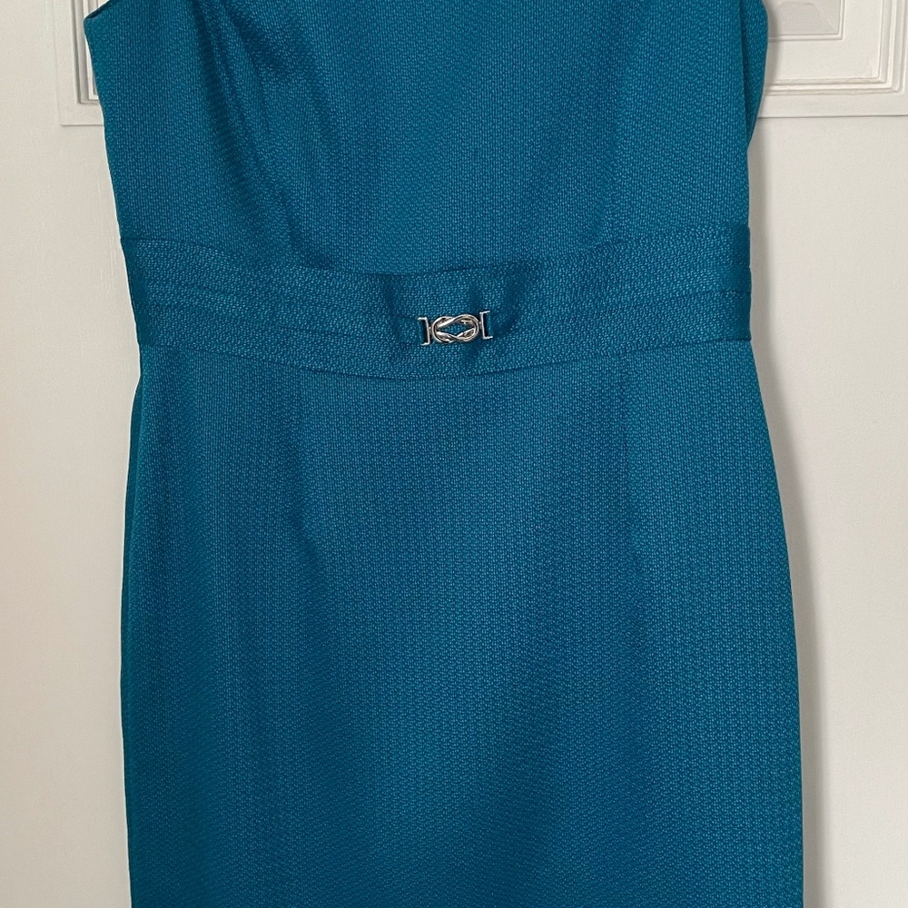 Tahari 2 piece dress suit